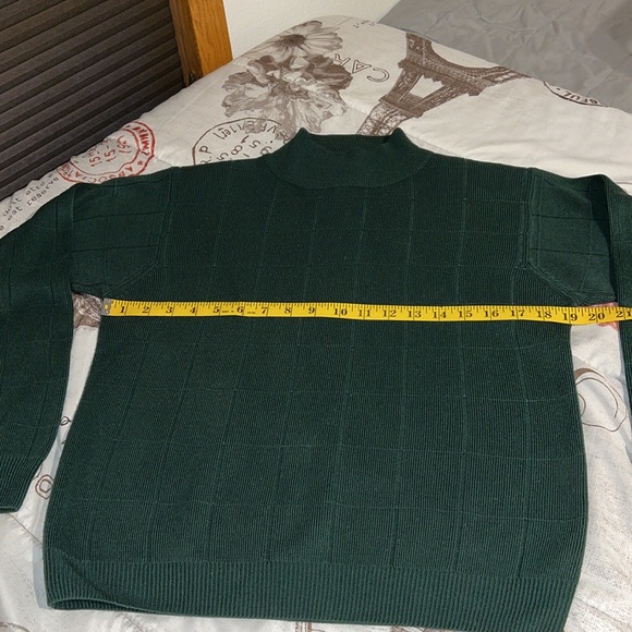 Totally 80’s mock neck green acrylic sweater - Large - Picture 3 of 9